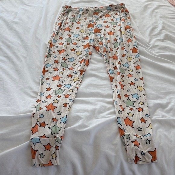 Posh Peanut Star Print Pajama Set Small Women’s - Picture 8 of 15